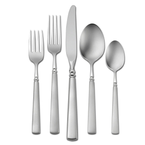 Oneida Satin Easton 5 Piece Place Setting